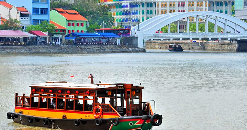 singapore river cruise clarke quay jetty